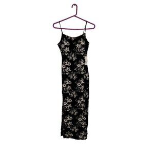 Faded Rose Spaghetti Strap Black And White Floral Dress Medium NWT